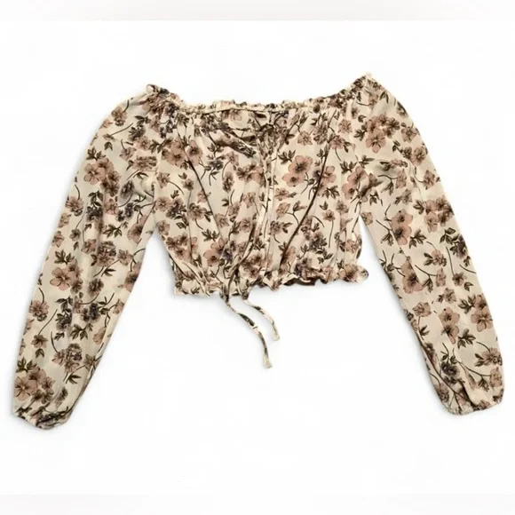 ROMWE Floral Off-Shoulder Blouse in Cream and Pink - Picture 1 of 3